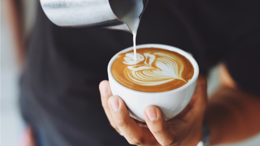 Foto: Kaffee mit Milchschaum (pixabay)