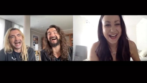 Tom & Bill Kaulitz und Moderatorin Aliena